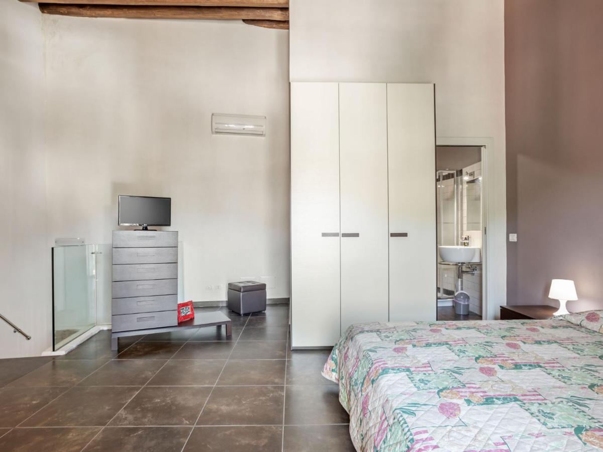 Vintage Holiday Home In Ragusa Ibla With Balcony Exterior foto